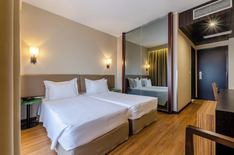 Superior Twin room with balcony