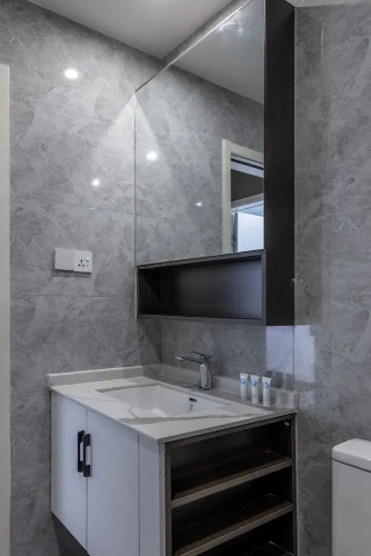 Alba Gardens 1Bed by YourHost