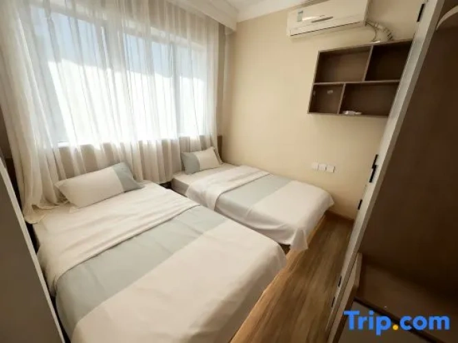 2 Bedrooms Suite with balcony and with sea view