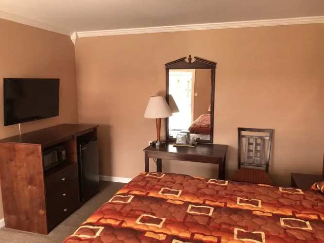 Budget Inn