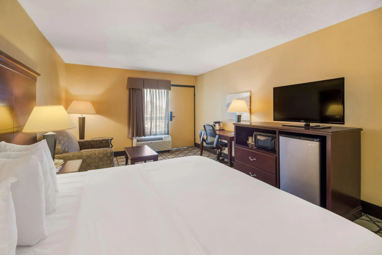 Best Western University Inn