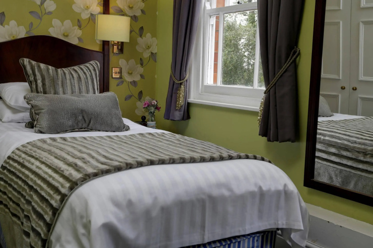 The Vine Hotel