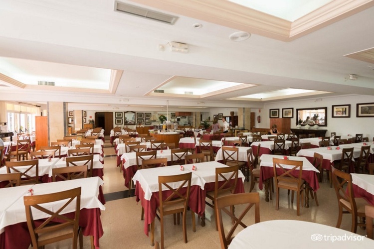 Hotel GHT Neptuno photo 36