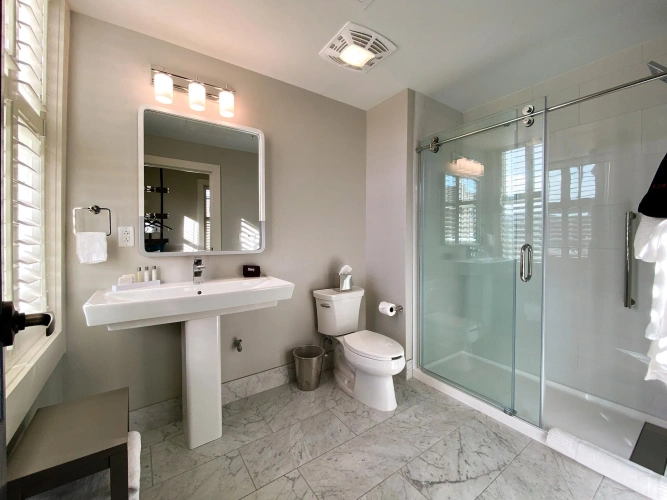 1 Bedroom Double Suite