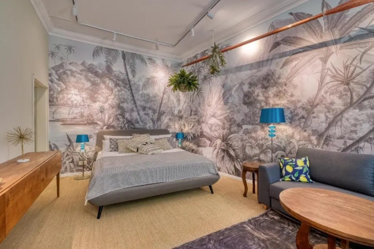 Standard Family room