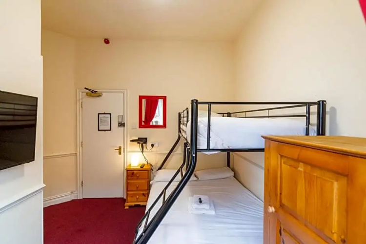 Old Trafford Stadium Hotel