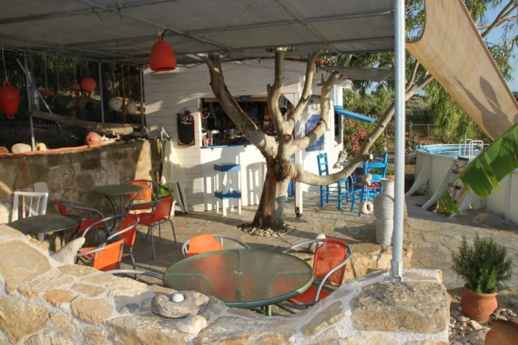Charly Point Villa
