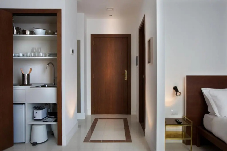 Corso Novara 5 Design Apartments