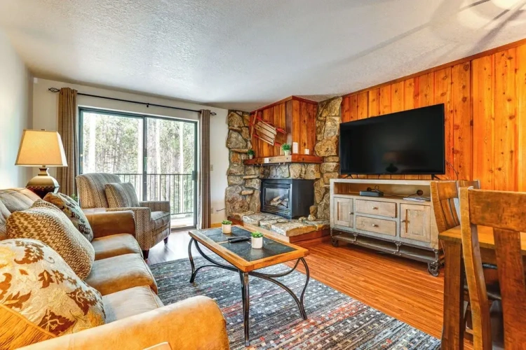 2 Bedrooms Apartment with balcony