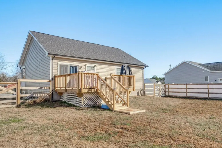 Coastal Virginia Home w/ Private Beach Access!