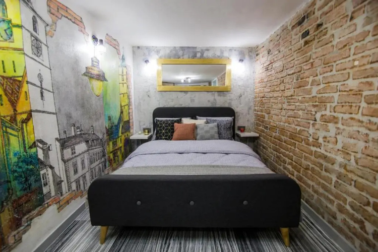 Old Town Studio Apartment