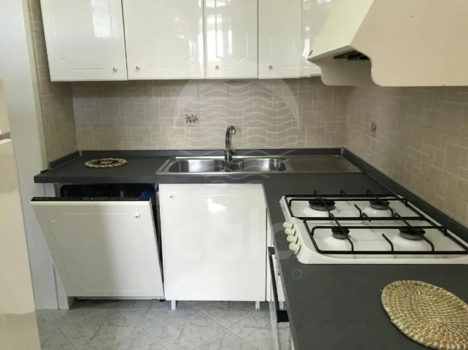 3 Bedrooms Cottage