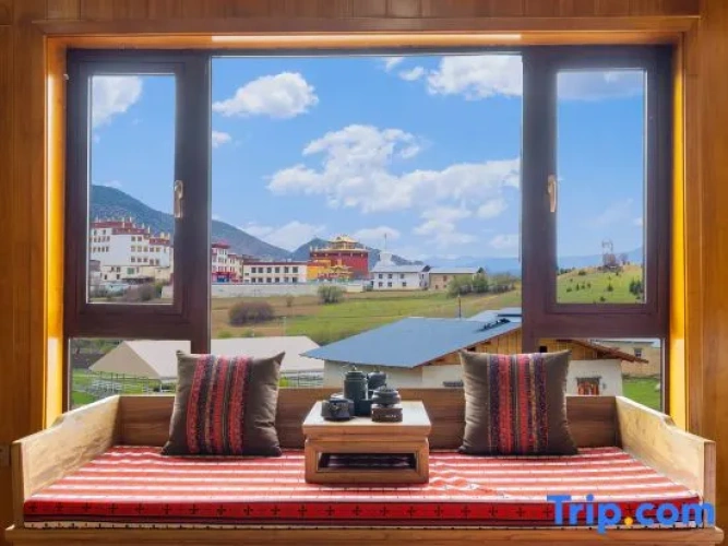 Deluxe Family room