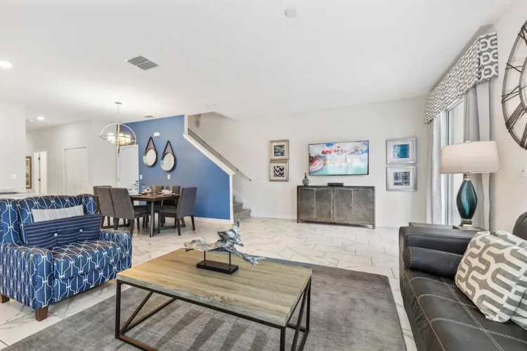 8917 Stinger Drive