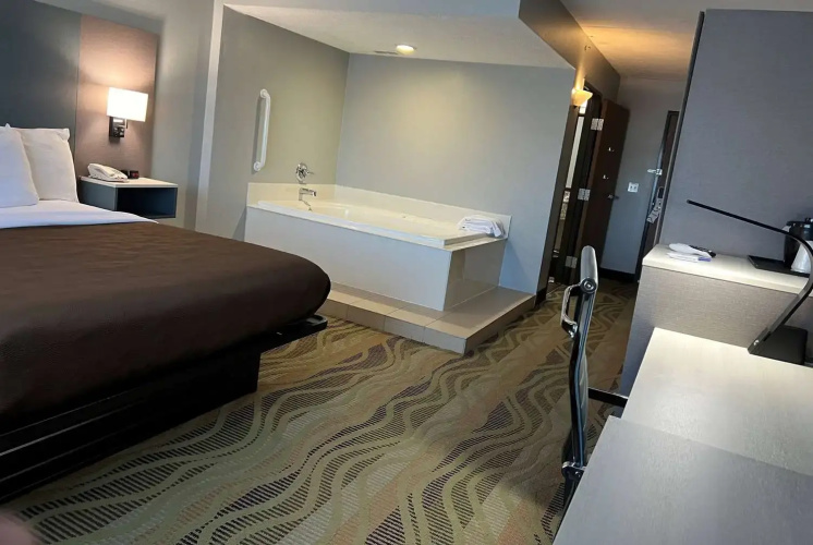 AmericInn Republic
