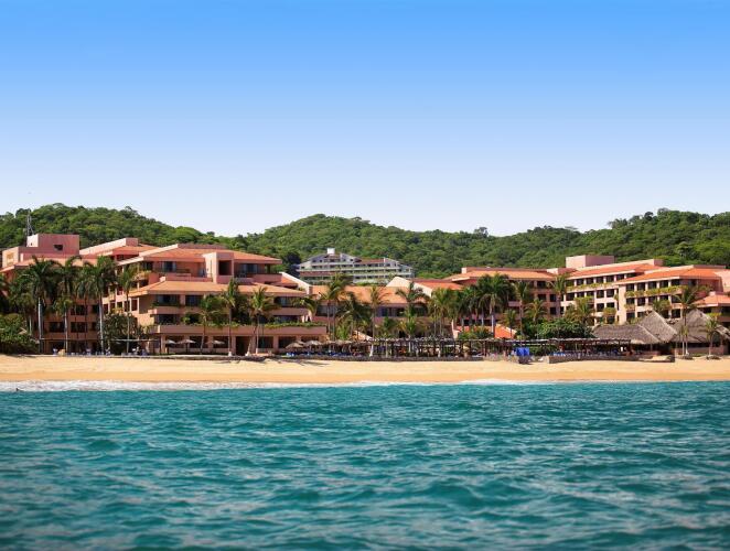 Imagen de Barcelo Huatulco   All Inclusive