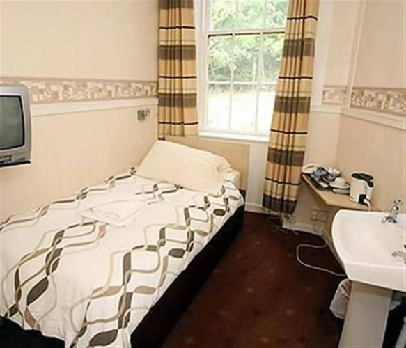 McLays Guest House