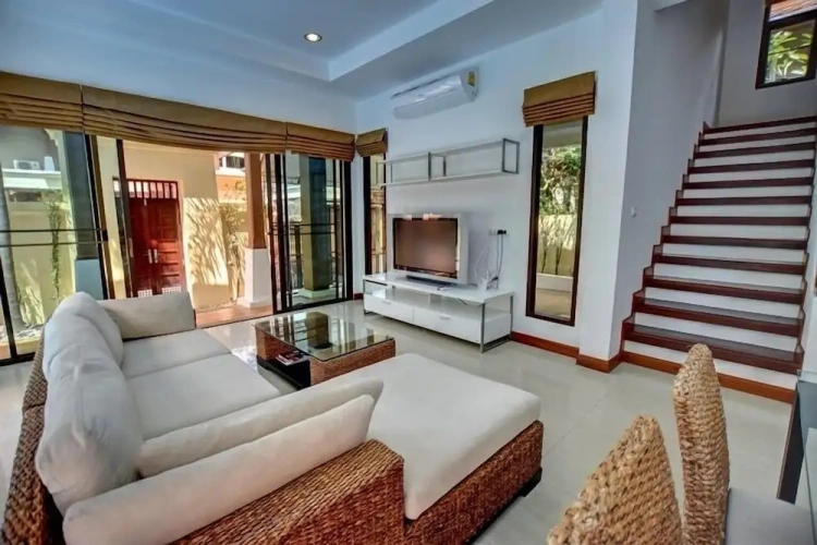 3 Bedrooms Villa