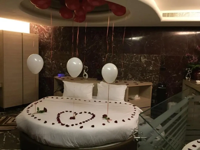 Double Suite