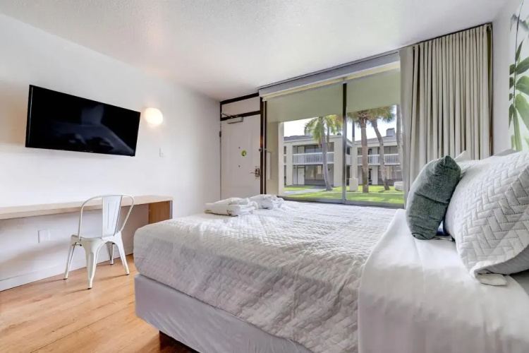 Legacy Grand Suites