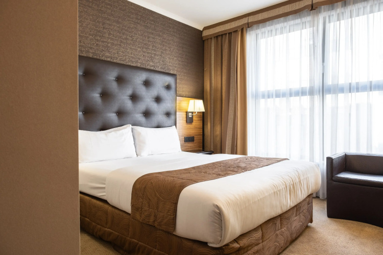 Hyllit Hotel