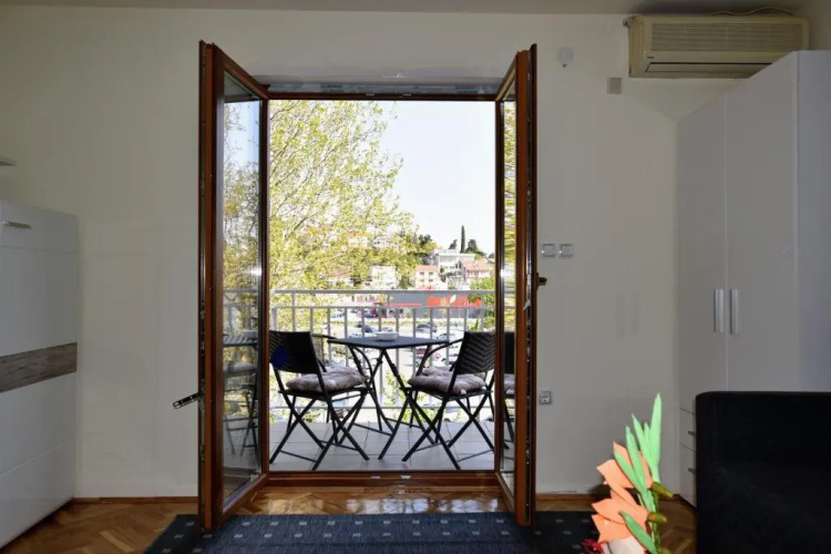 Apartments Dobranic
