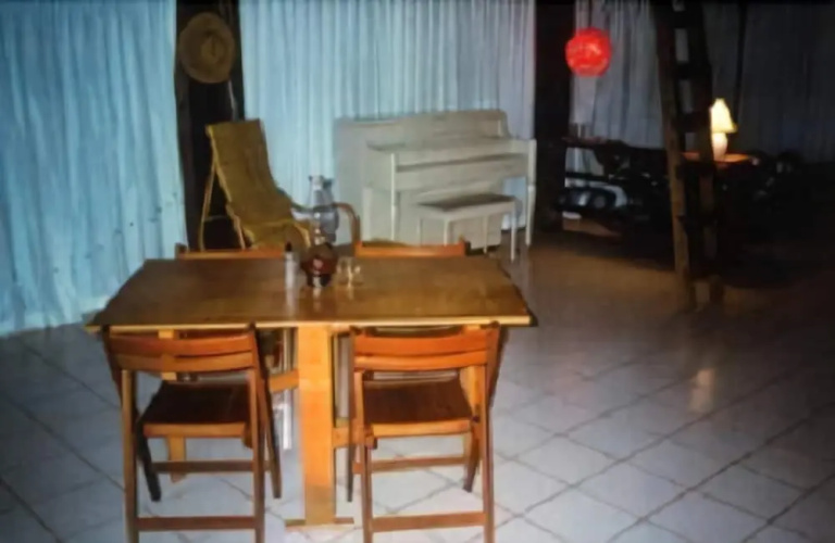Two Moons House