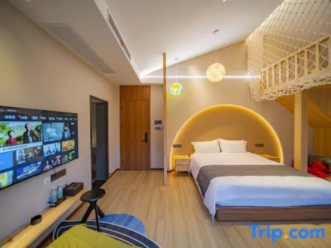 Twin Family Suite