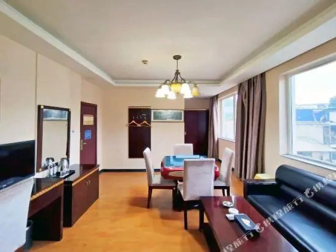 Deluxe Double Suite
