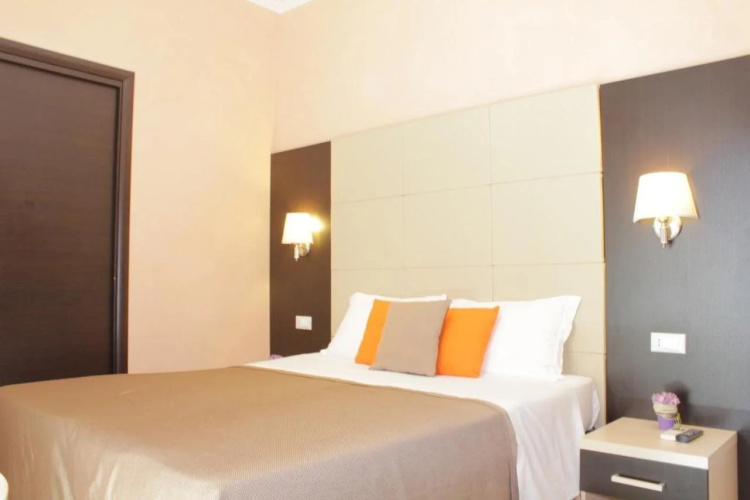 Candia Inn Vatican