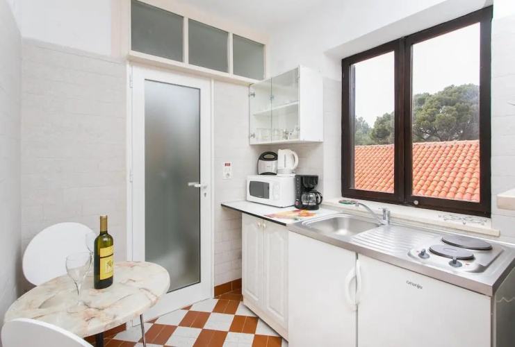 Guest House Avdic