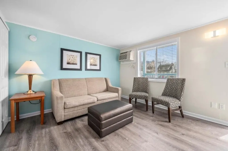Deluxe Double Suite