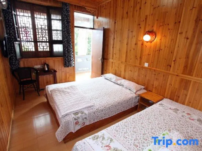Zhuxianju Hostel