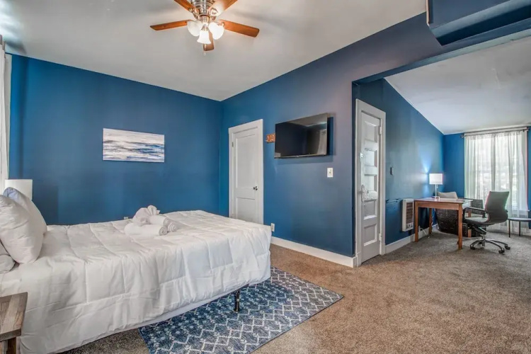 Blue Hideaway