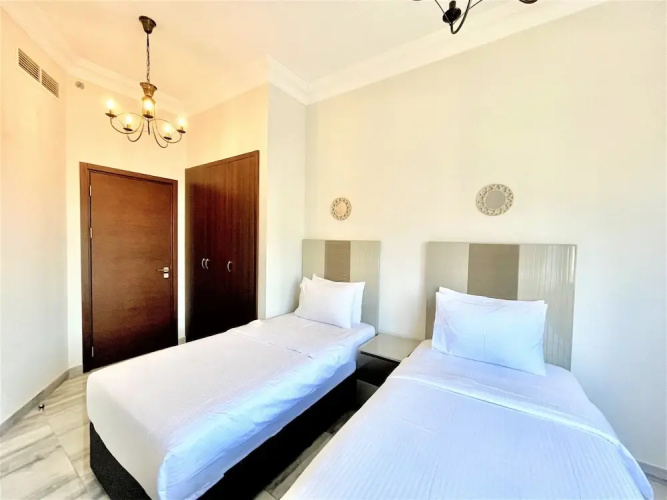 Spacious Marbella 2BR With Scenic Views