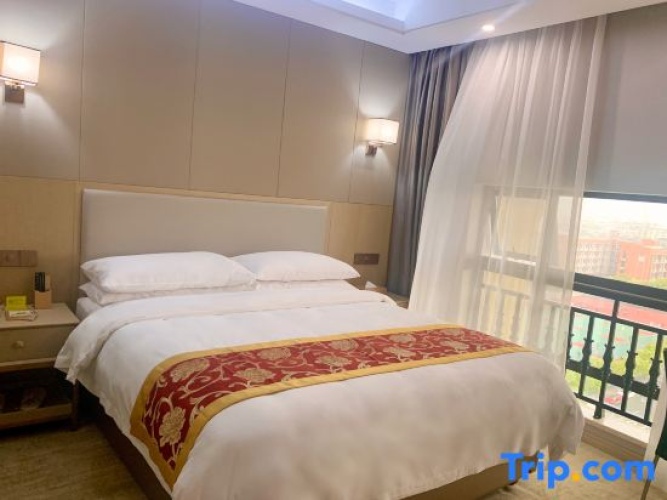 Deluxe Double Family Suite