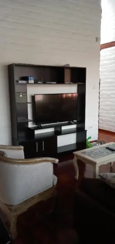 3 Bedrooms Apartment