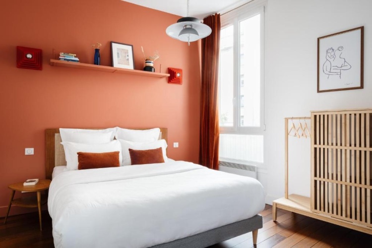 3 Bedrooms Apartment
