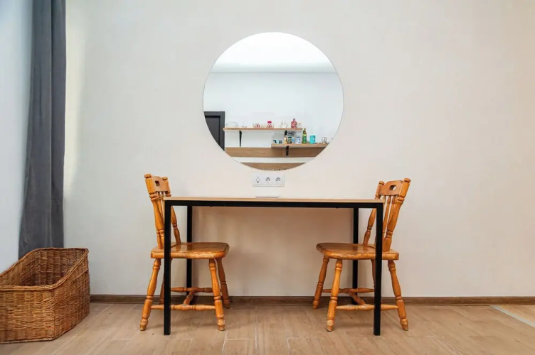 Cute Ground Floor with Free Parking