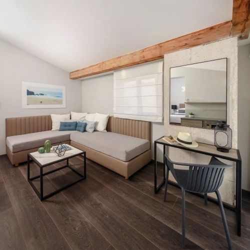 1 Bedroom Suite with balcony