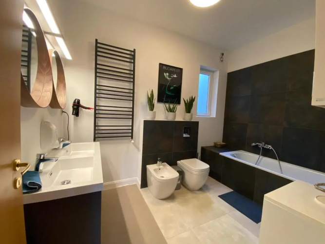 2 Bedroom 107 M2 Loft with Balcony