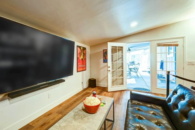 Guest rooms