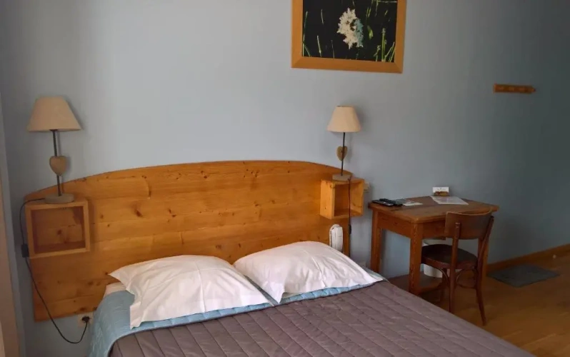 Standard Quadruple room with mountain view