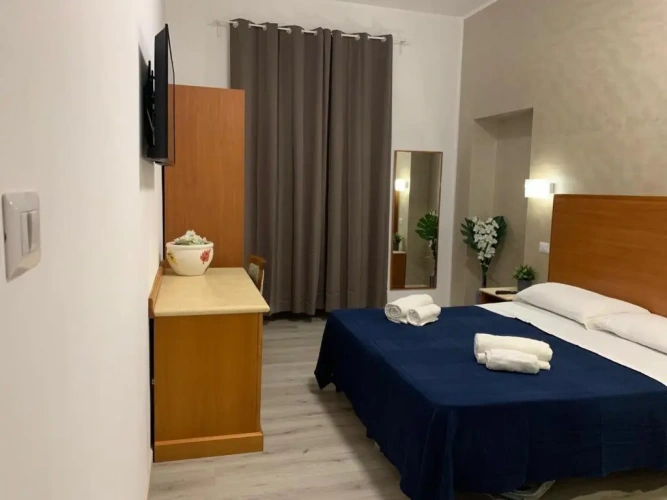 Economy Triple room