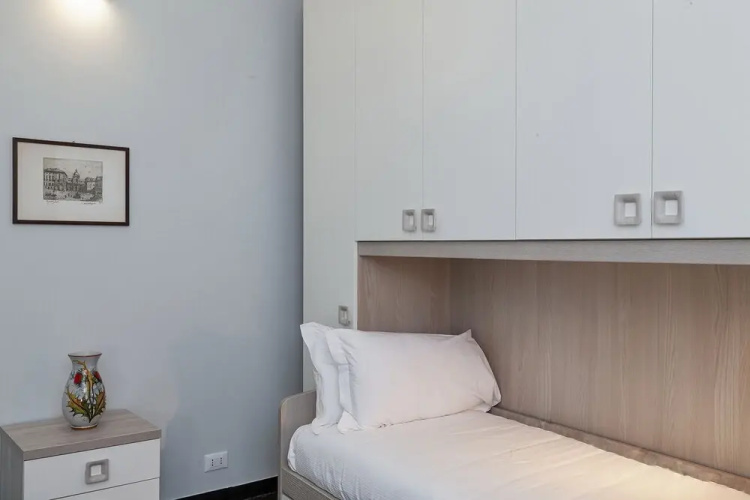 Quinto Seaview Apartment