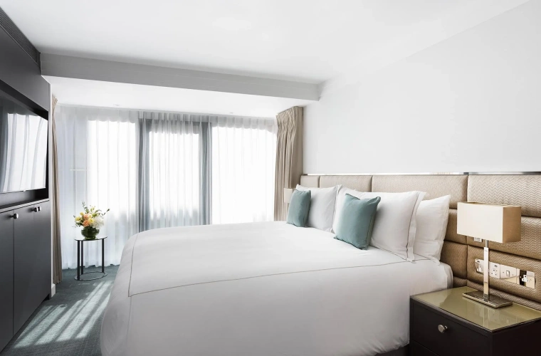 2 Bedrooms Apartment