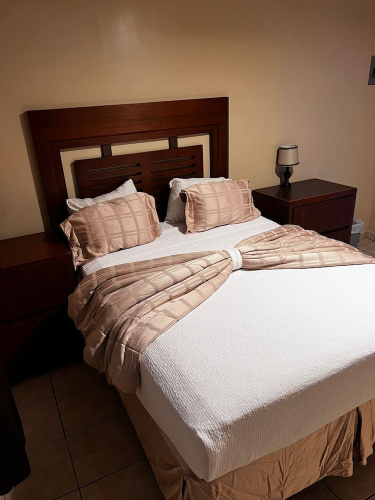 Motel Del Bosque - San Diego, CA