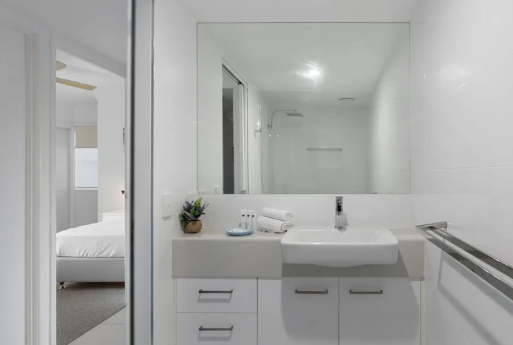 2 Bedrooms Superior Apartment with balcony and with sea view