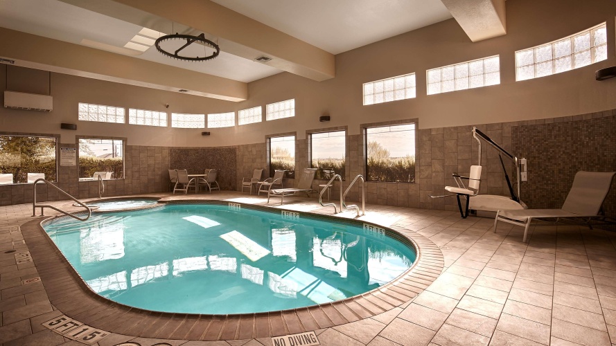 Best Western Plus Lackland Hotel & Suites photo 28