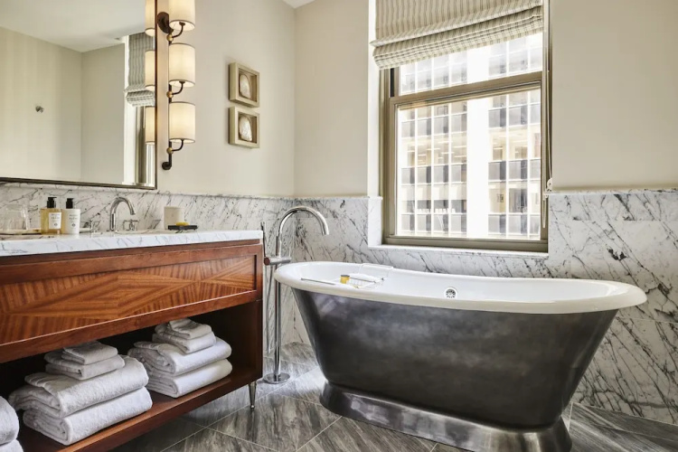The Wall Street Hotel